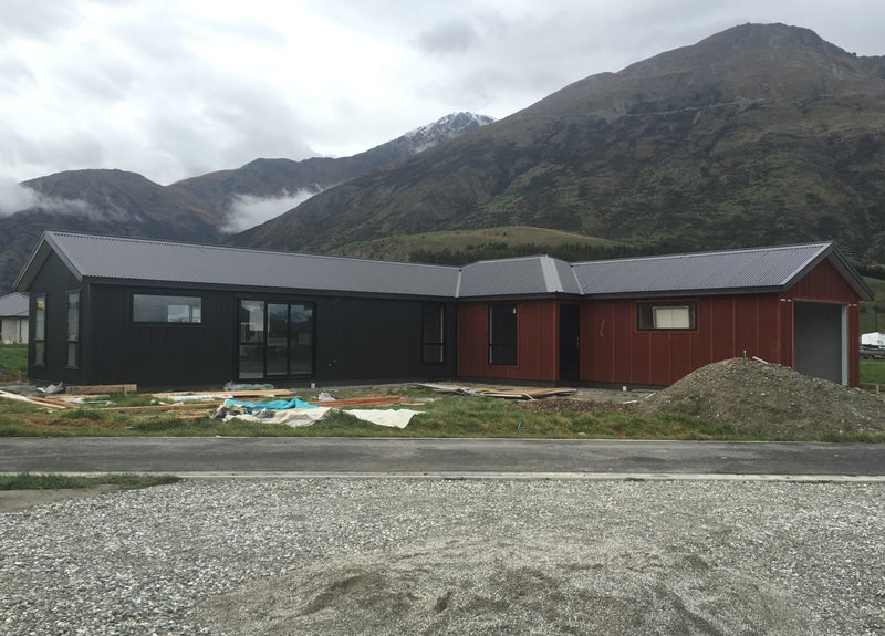 4 Northbrook Place, Lower Shotover, Queenstown - Carousel 1