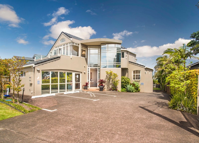 22 Kitchener Road, Takapuna, Auckland - Carousel 1