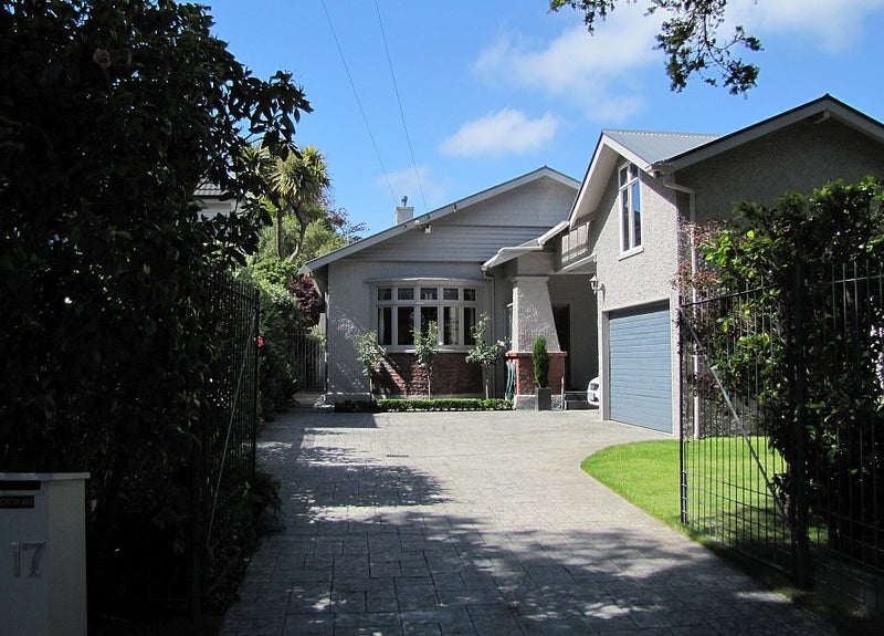 1/17 Totara Crescent, Woburn, Lower Hutt - Carousel 1