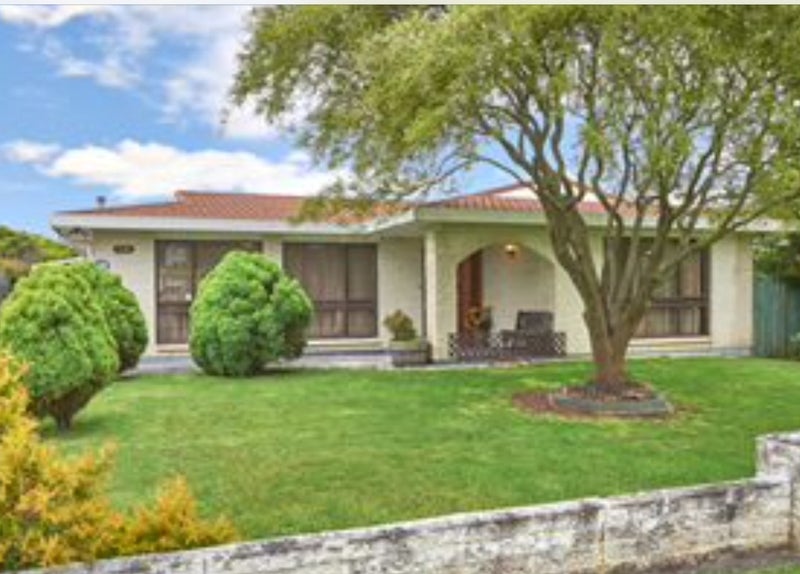 54 Rhodes Drive, Kelvin Grove, Palmerston North - Carousel 1