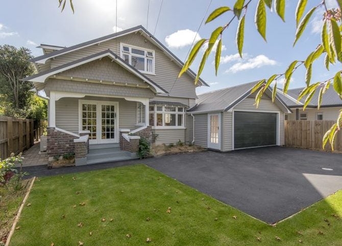 79 St Martins Road, Saint Martins, Christchurch - Carousel 1