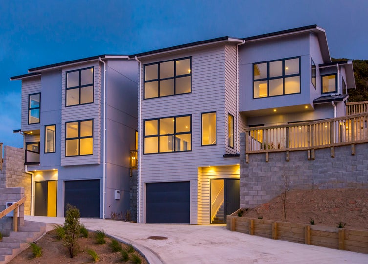 1/9 Comber Place, Johnsonville, Wellington - Carousel 1