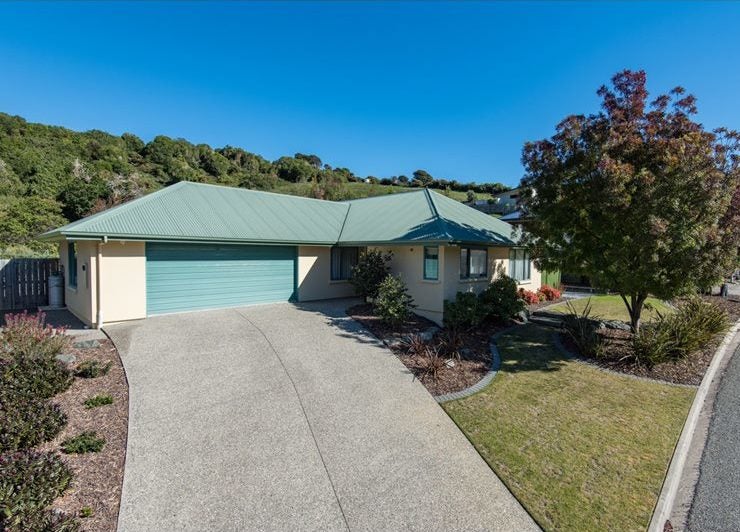 5 Burnside Terrace, Atawhai, Nelson - Carousel 1