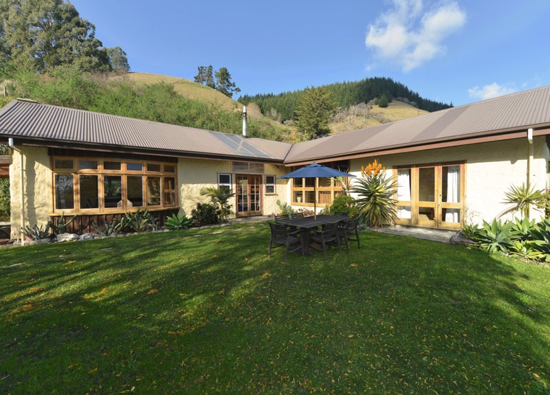 113 Haycock Road, Hope, Richmond - Carousel 1