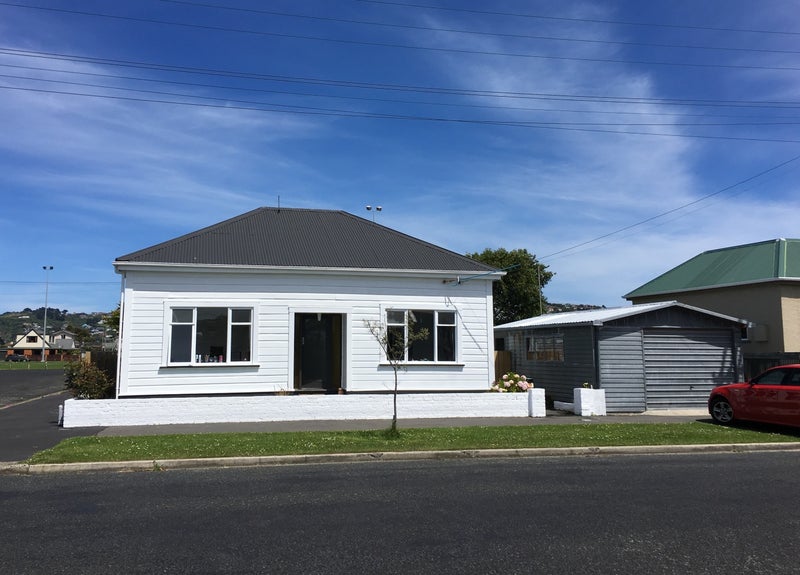 32 Mills Street, Saint Kilda, Dunedin - Carousel 1