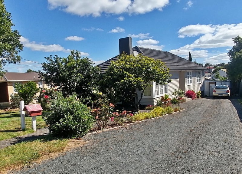 35 Buller Crescent, Manurewa, Auckland - Carousel 1
