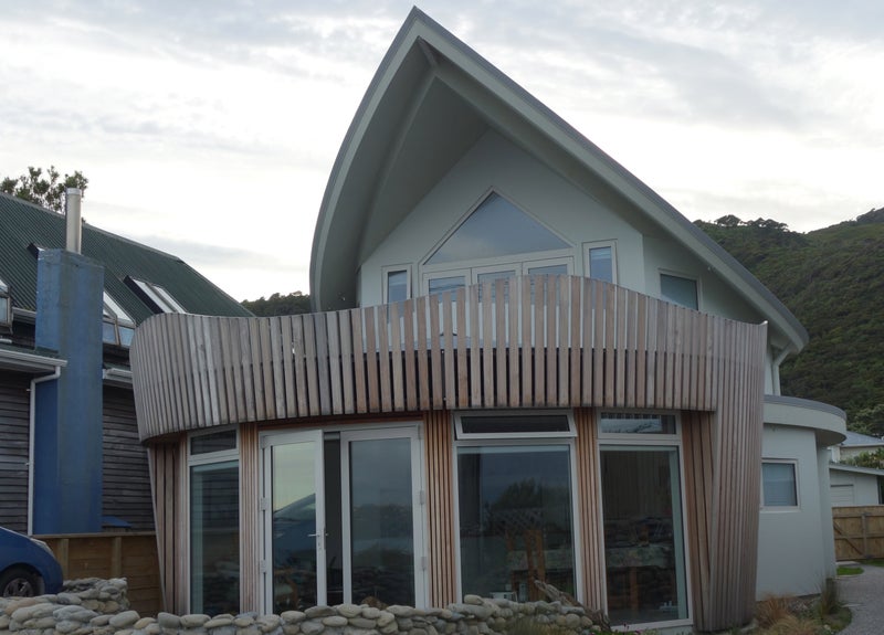 149 Marine Parade, Eastbourne, Lower Hutt - Carousel 1