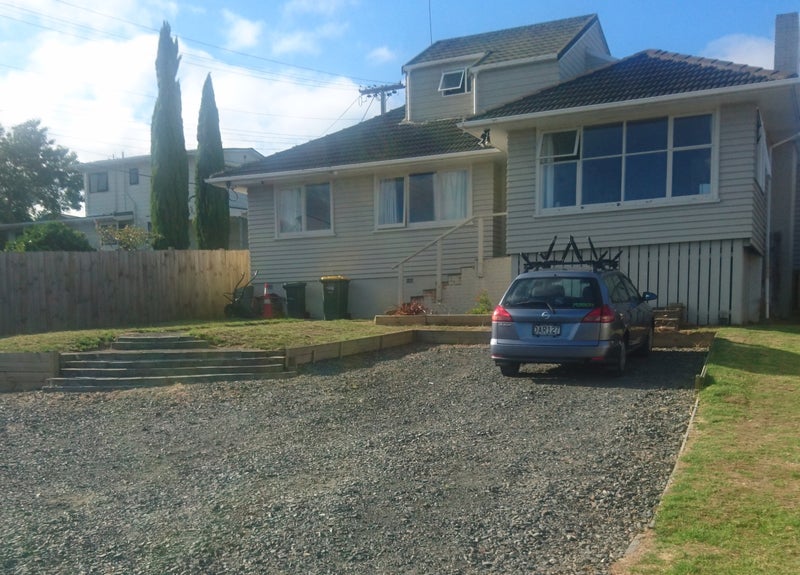 2/13 Manuka Road, Bayview, Auckland - Carousel 1