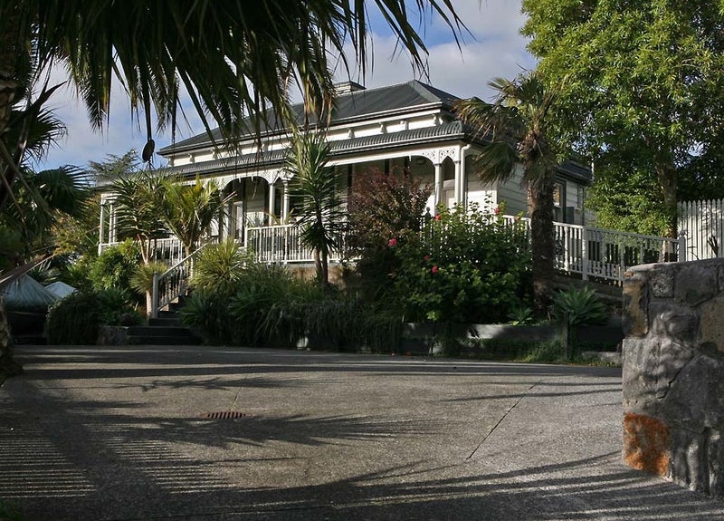2 Ranier Street, Ellerslie, Auckland - Carousel 1