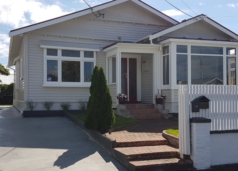 17 Huia Street, Petone, Lower Hutt - Carousel 1