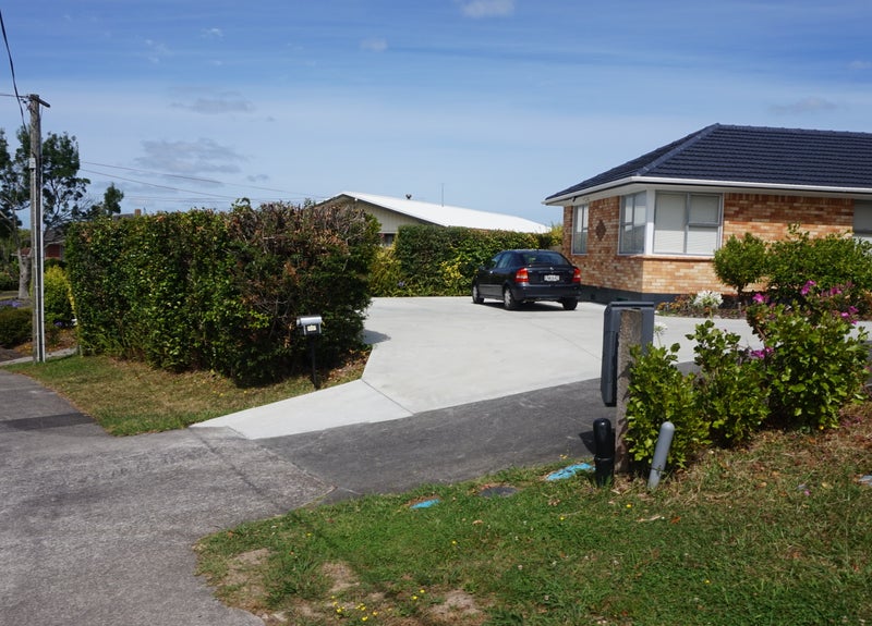 41 O'Halloran Road, Howick, Auckland - Carousel 1