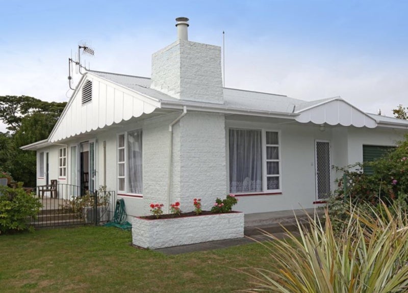 617 Windsor Avenue, Parkvale, Hastings - Carousel 1