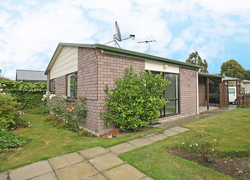 1/60C MACKENZIE AVENUE, Woolston, Christchurch - Carousel 1