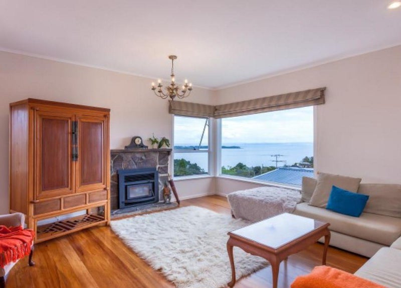 4 Aldersgate Road, Hillsborough, Auckland - Carousel 1