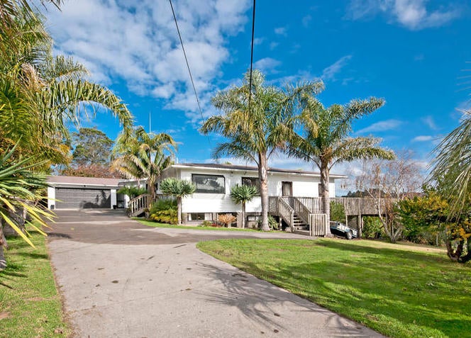 1 Wharf Road, Te Atatu Peninsula, Auckland - Carousel 1