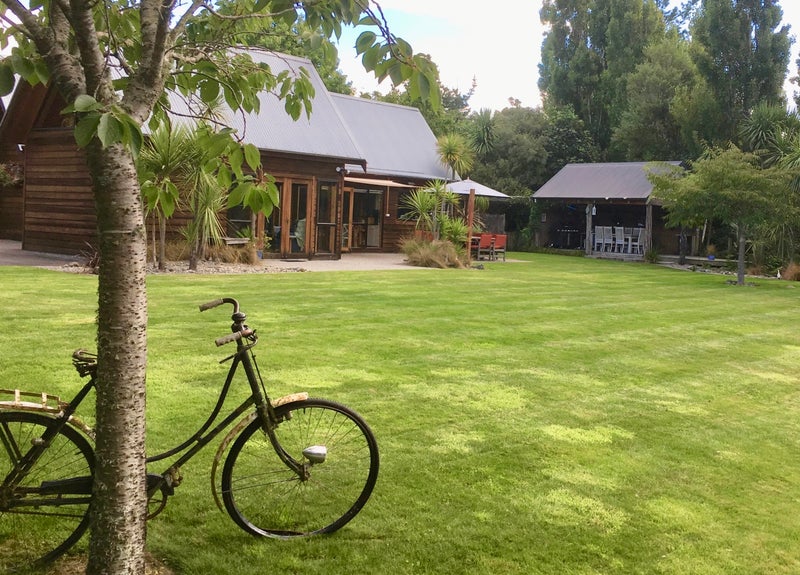 75 Fitzherbert East Road, Palmerston North - Carousel 1