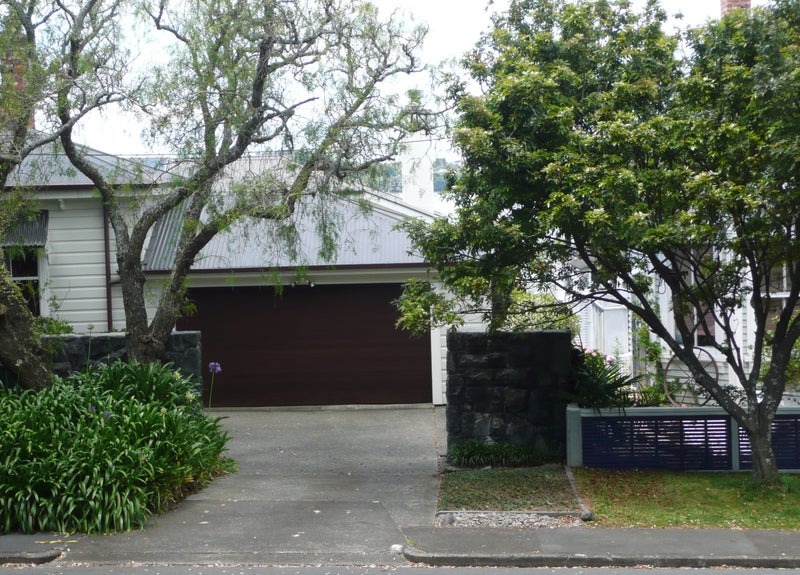 3 Princes Street, Northcote Point, Auckland - Carousel 1