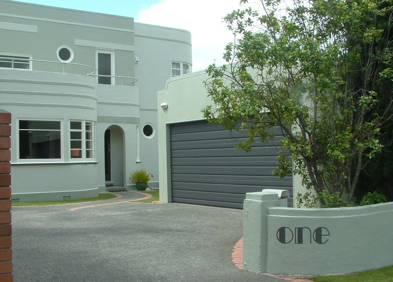 1 Tawa Street, Woburn, Lower Hutt - Carousel 1