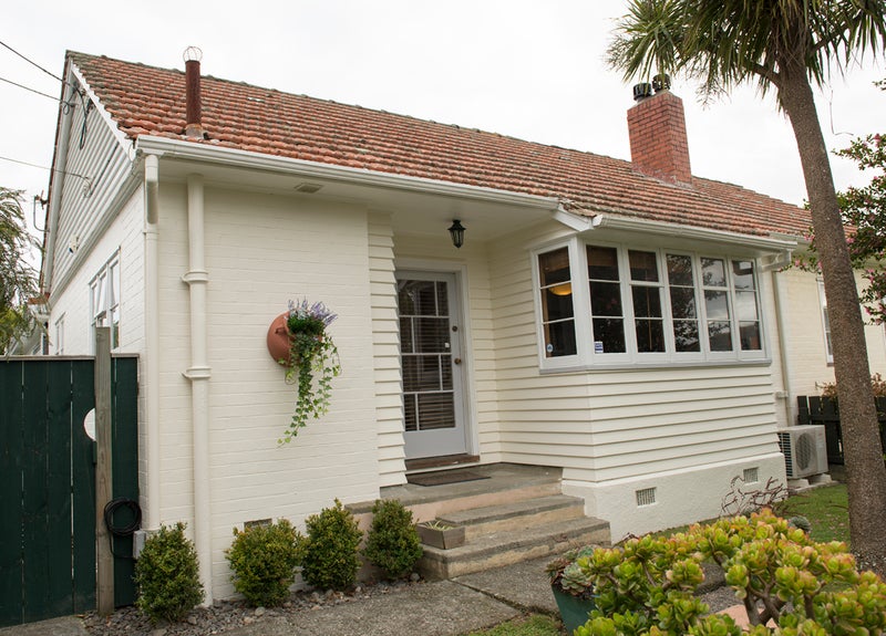 2/28 Jutland Street, Waterloo, Lower Hutt - Carousel 1