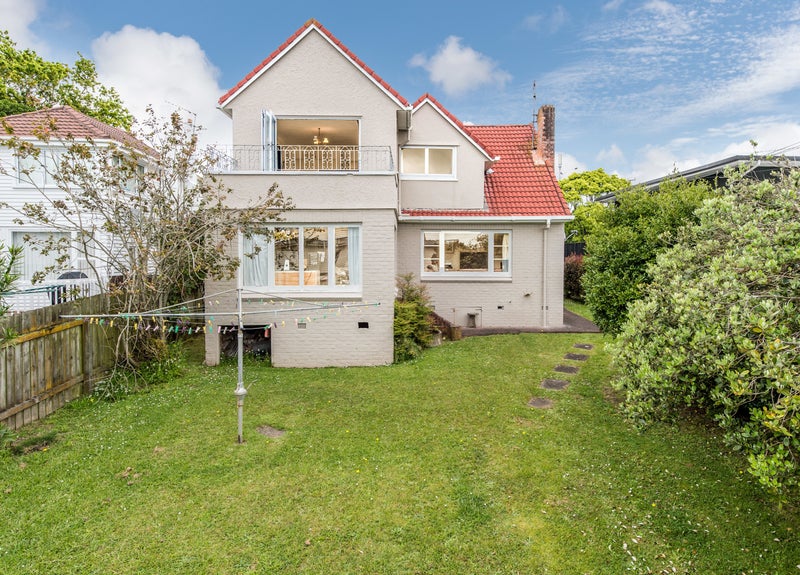 274 Lake Road, Hauraki, Auckland - Carousel 1