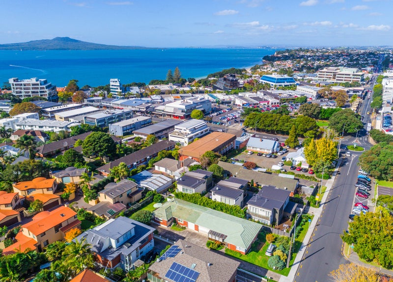 1/11 The Terrace, Takapuna, Auckland - Carousel 1