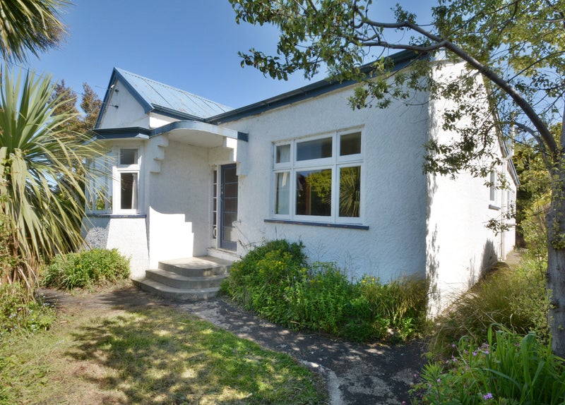 7 Lundie Street, Roslyn, Dunedin - Carousel 1