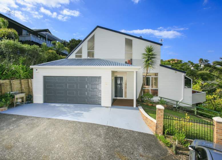 2 Gannet Point, Rothesay Bay, Auckland - Carousel 1
