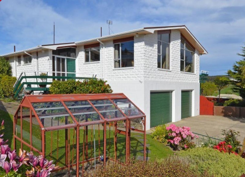 107 Barr Street, Kenmure, Dunedin - Carousel 1