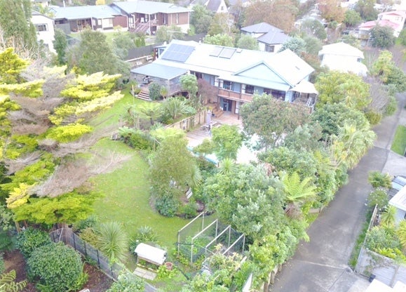 6C Sunnynook Road, Sunnynook, Auckland - Carousel 1