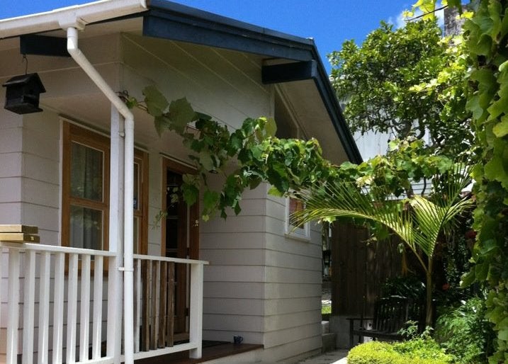 1/7 Roseberry Avenue, Birkenhead, Auckland - Carousel 1