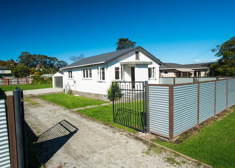 11 Ayton Street, Mangapapa, Gisborne - Carousel 1