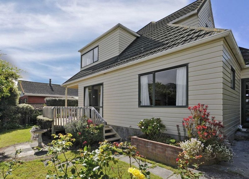 3A Pomare Street, Ngaio, Wellington - Carousel 1