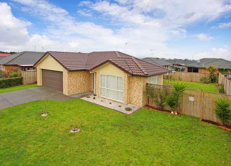 52 Foxlaw Street, Randwick Park, Auckland - Carousel 1