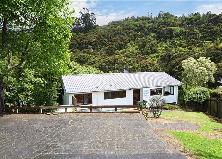 155 Glendhu Road, Bayview, Auckland - Carousel 1