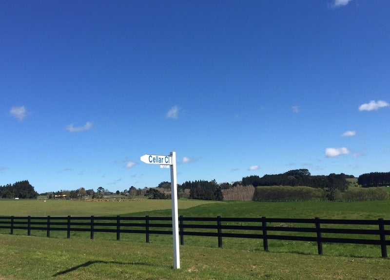 8D Cellar Close, Rangiriri, Te Kauwhata - Carousel 1