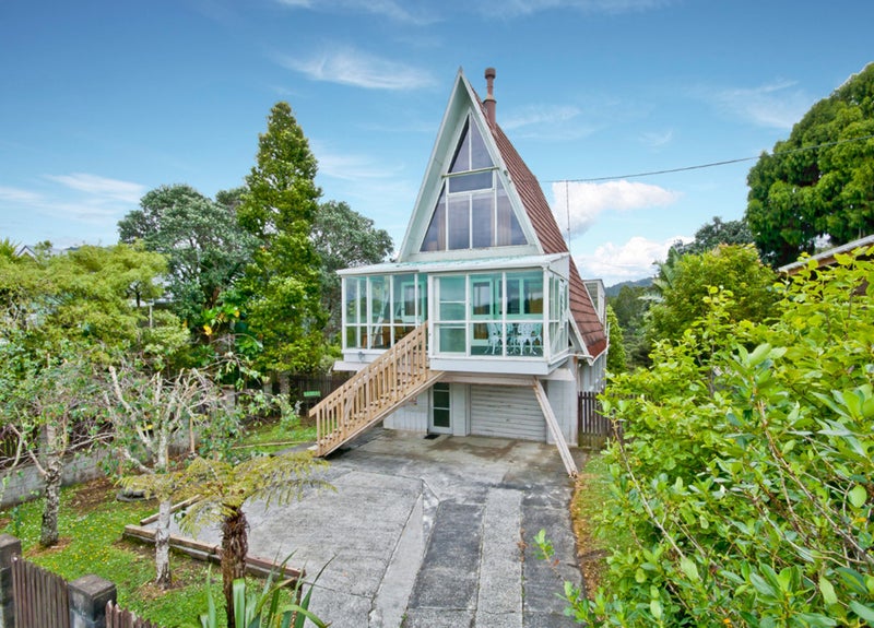 1144 Huia Road, Huia, Auckland - Carousel 1