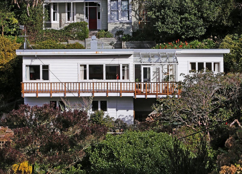 31A Crieff Street, Northland, Wellington - Carousel 1