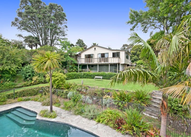 115 Parker Road, Oratia, Auckland - Carousel 1