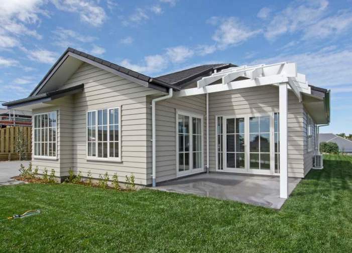 7 Meadowbrook Place, Buckland, Pukekohe - Carousel 1