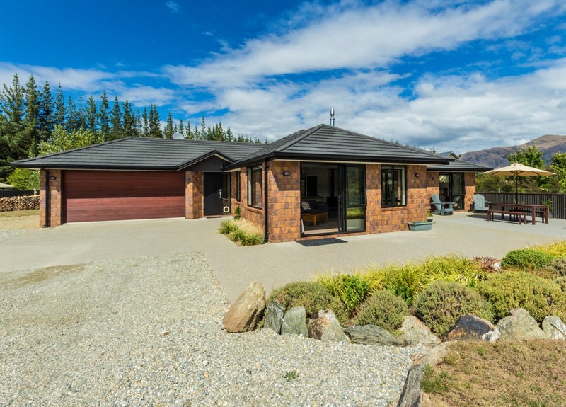 31 Old Racecourse Road, Albert Town, Wanaka - Carousel 1