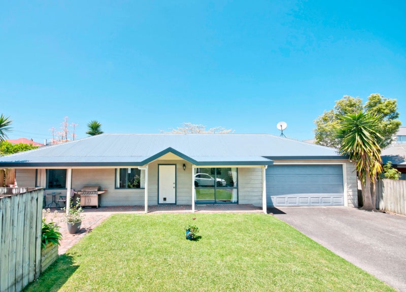 127 Gladstone Road, Dalmore, Dunedin - Carousel 1