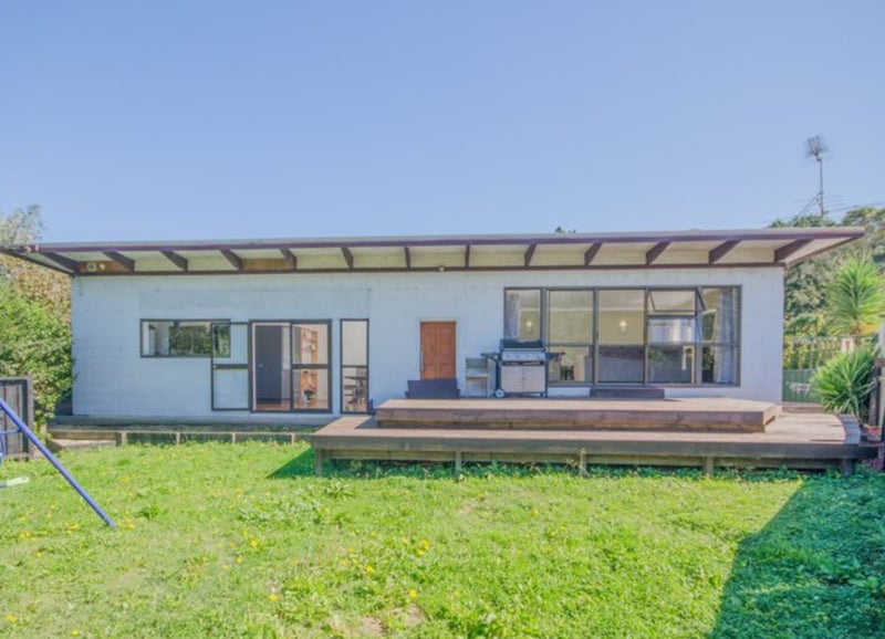 899 Swanson Road, Swanson, Auckland - Carousel 1