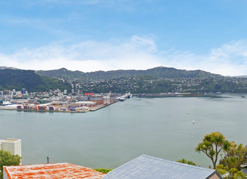 4 Thane Road, Roseneath, Wellington - Carousel 1