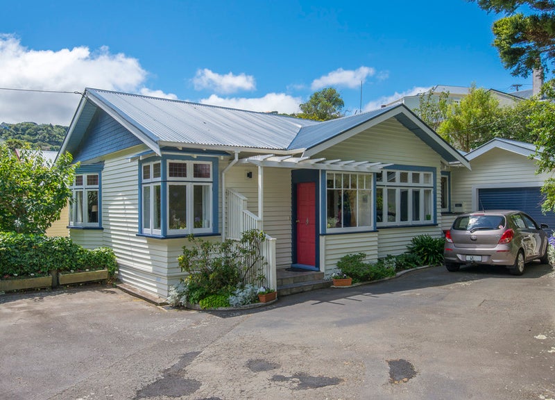 64 Oban Street, Wadestown, Wellington - Carousel 1