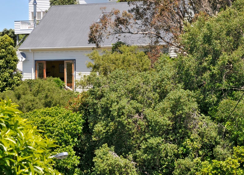 77 Oban Street, Wadestown, Wellington - Carousel 1