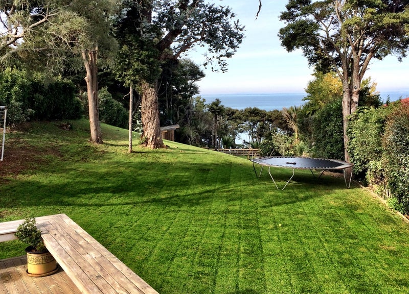 14 Kauri Point Road, Laingholm, Auckland - Carousel 1