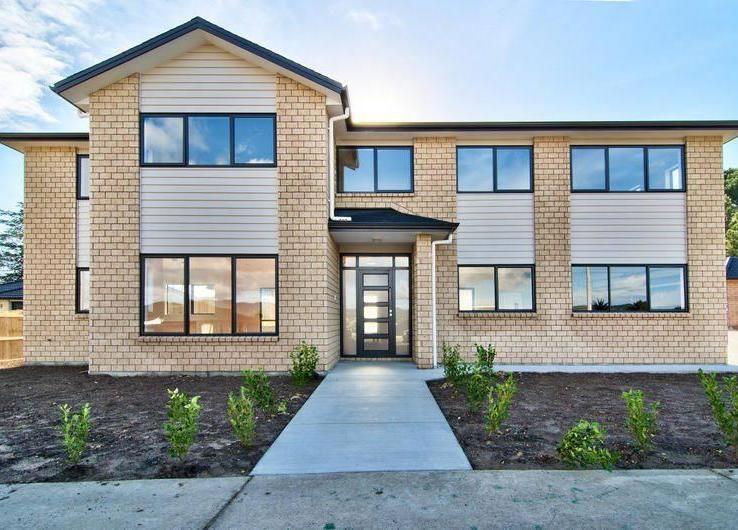 121 Rangeview Road, Sunnyvale, Auckland - Carousel 1