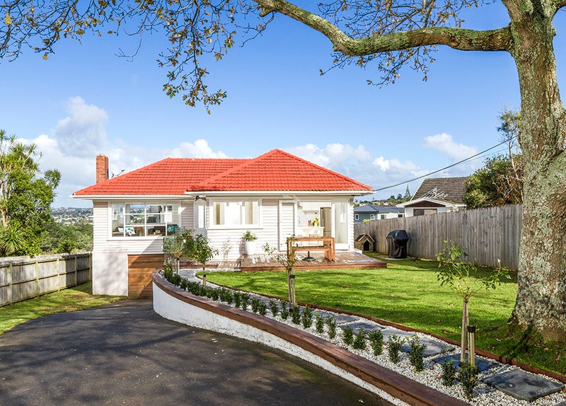 386B East Coast Road, Sunnynook, Auckland - Carousel 1
