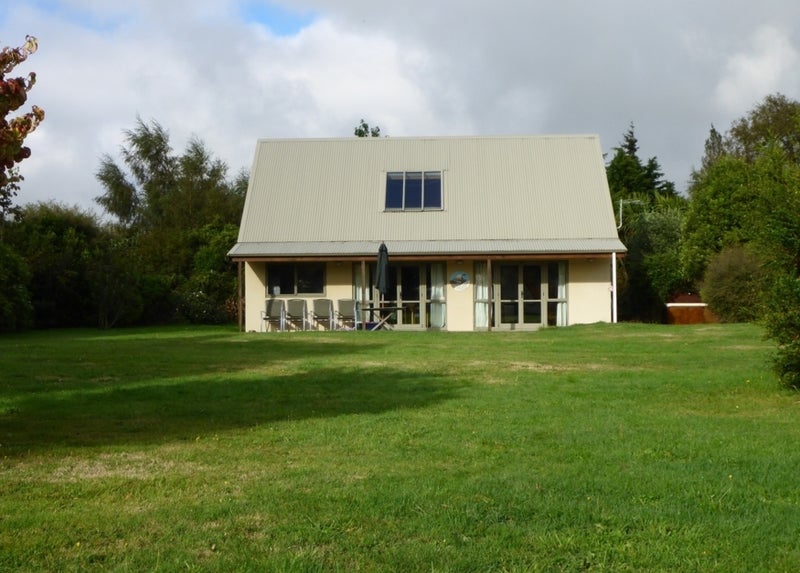 4 Miharo Street, Rangataua - Carousel 1