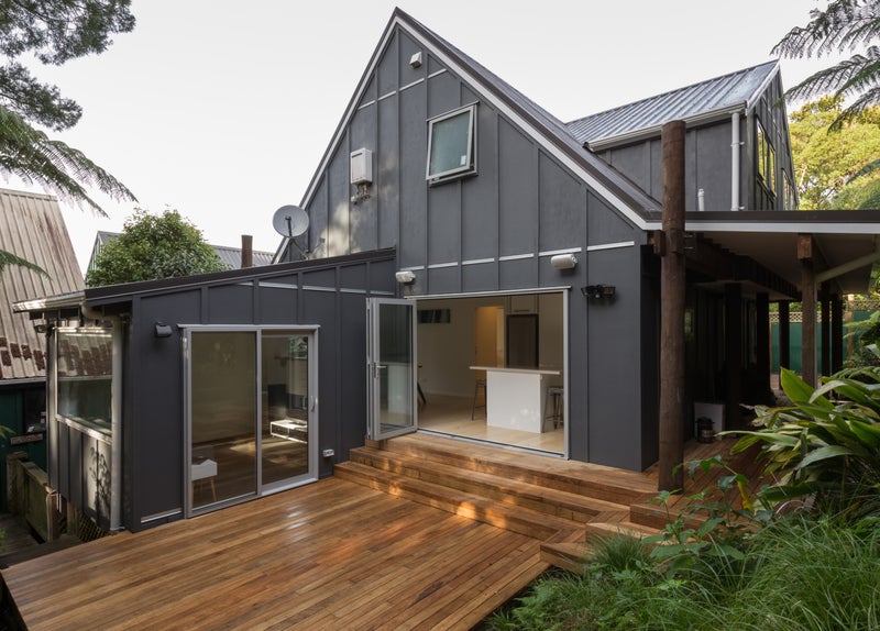 2/76 Lake Road, Northcote, Auckland - Carousel 1